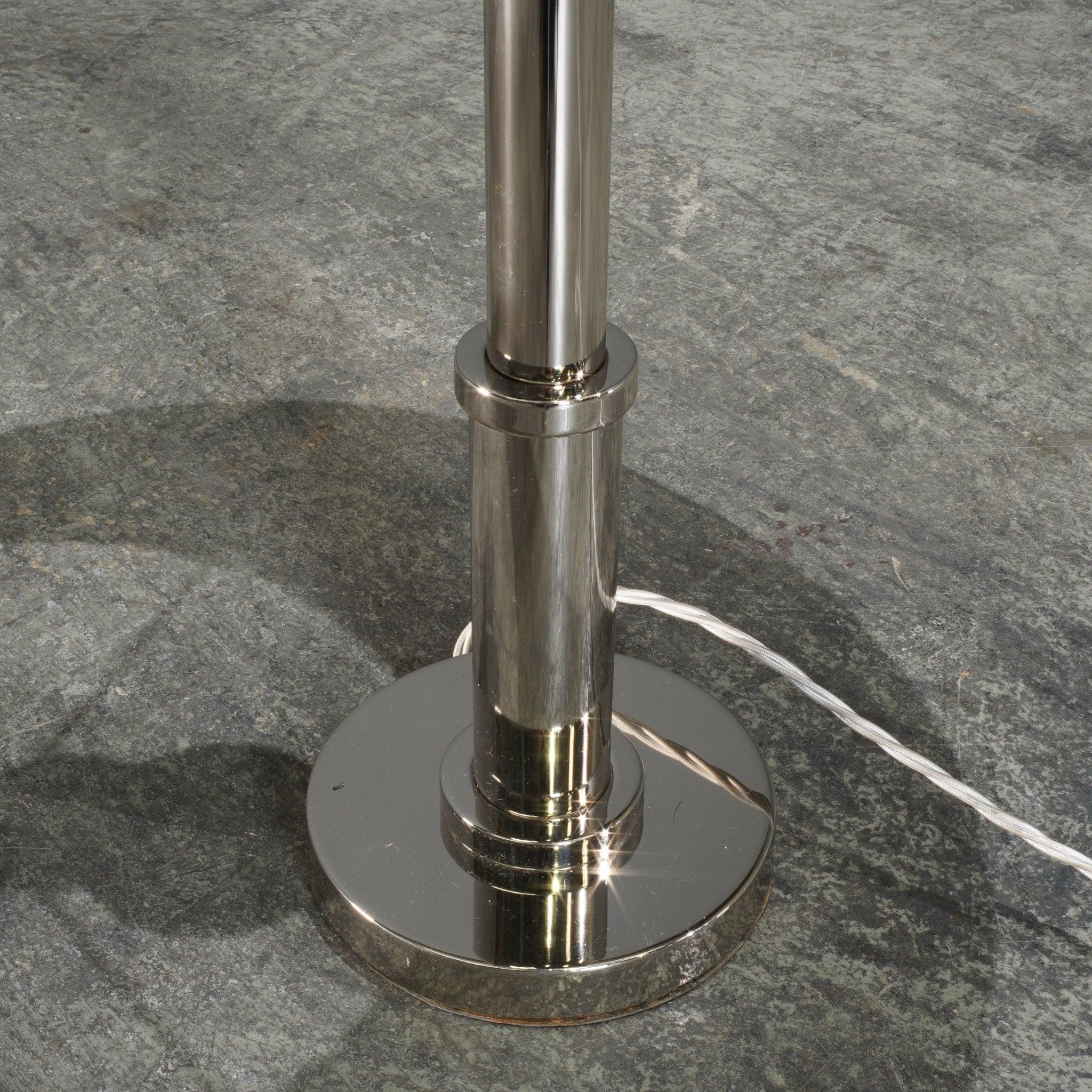 XXIe siècle et contemporain Lampe de table argentée Ralph Lauren en vente