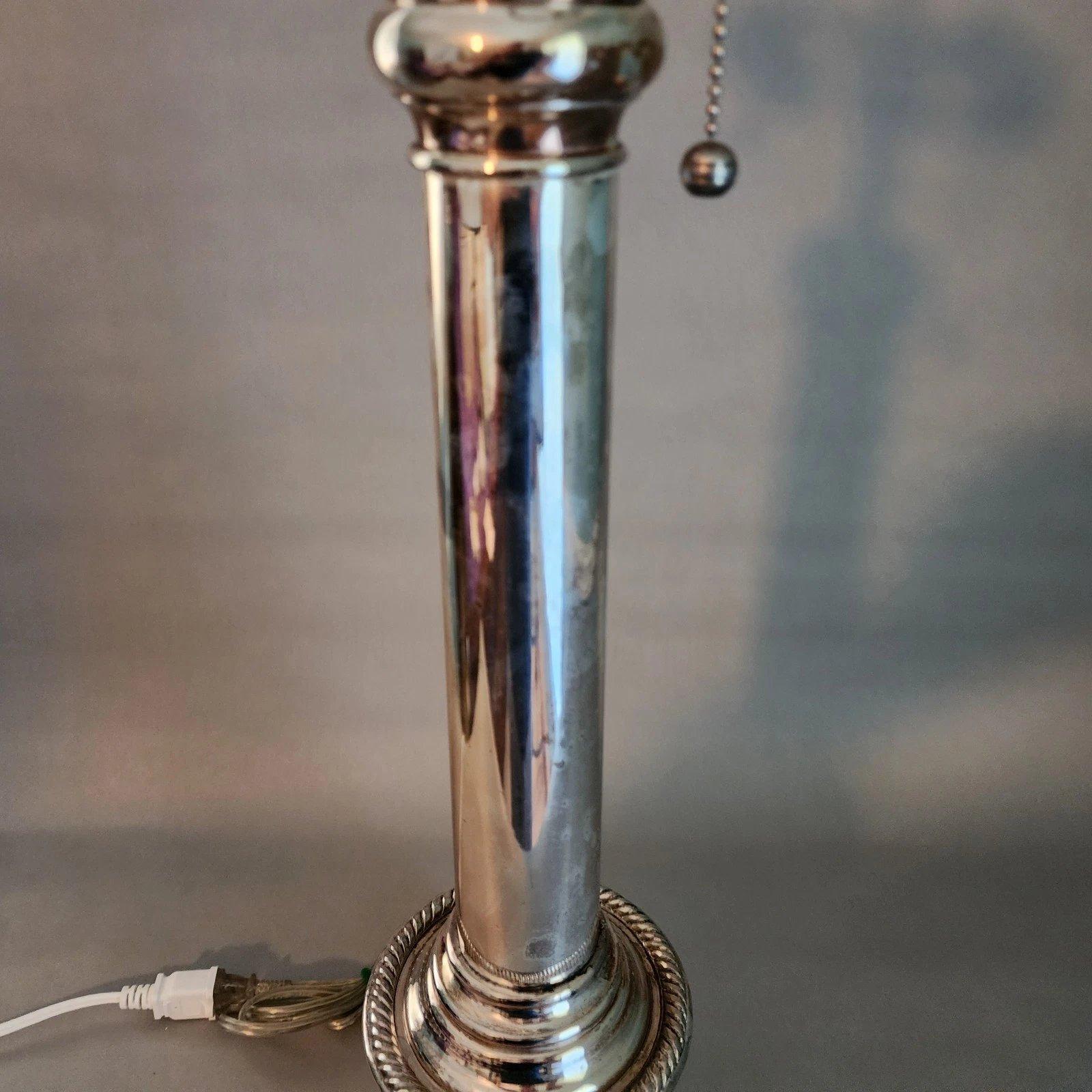 Ralph Lauren Tischlampe & Schirm aus versilbertem Messing im Angebot 6