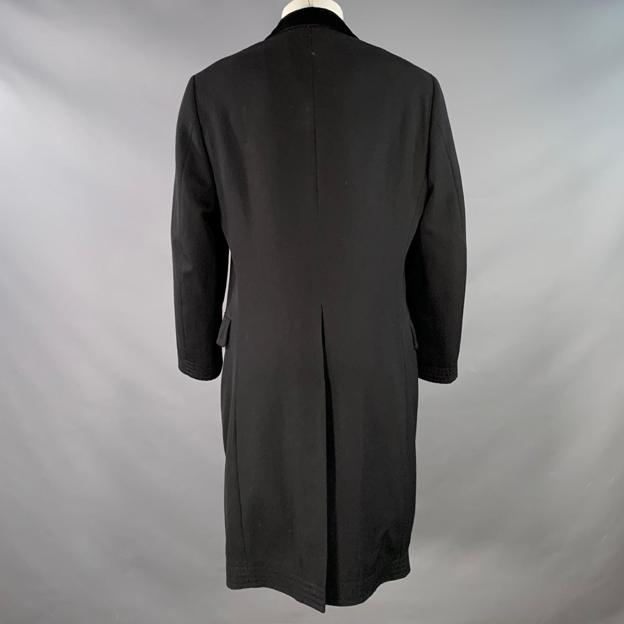 RALPH LAUREN Taille 38 Laine velours noir bordé de boutons cachés à revers échancré Coates Excellent état - En vente à San Francisco, CA