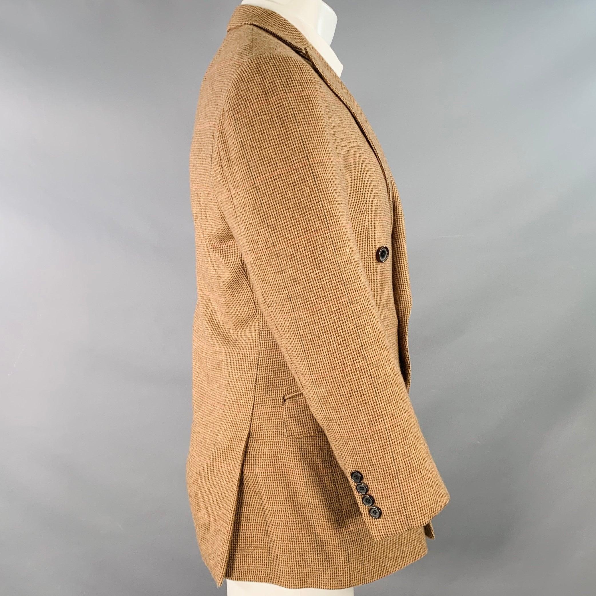 RALPH LAUREN Size 38 Regular Tan Brown Houndstooth Cashmere Peak Lapel Double Breasted Sport Coat In Good Condition For Sale In San Francisco, CA
