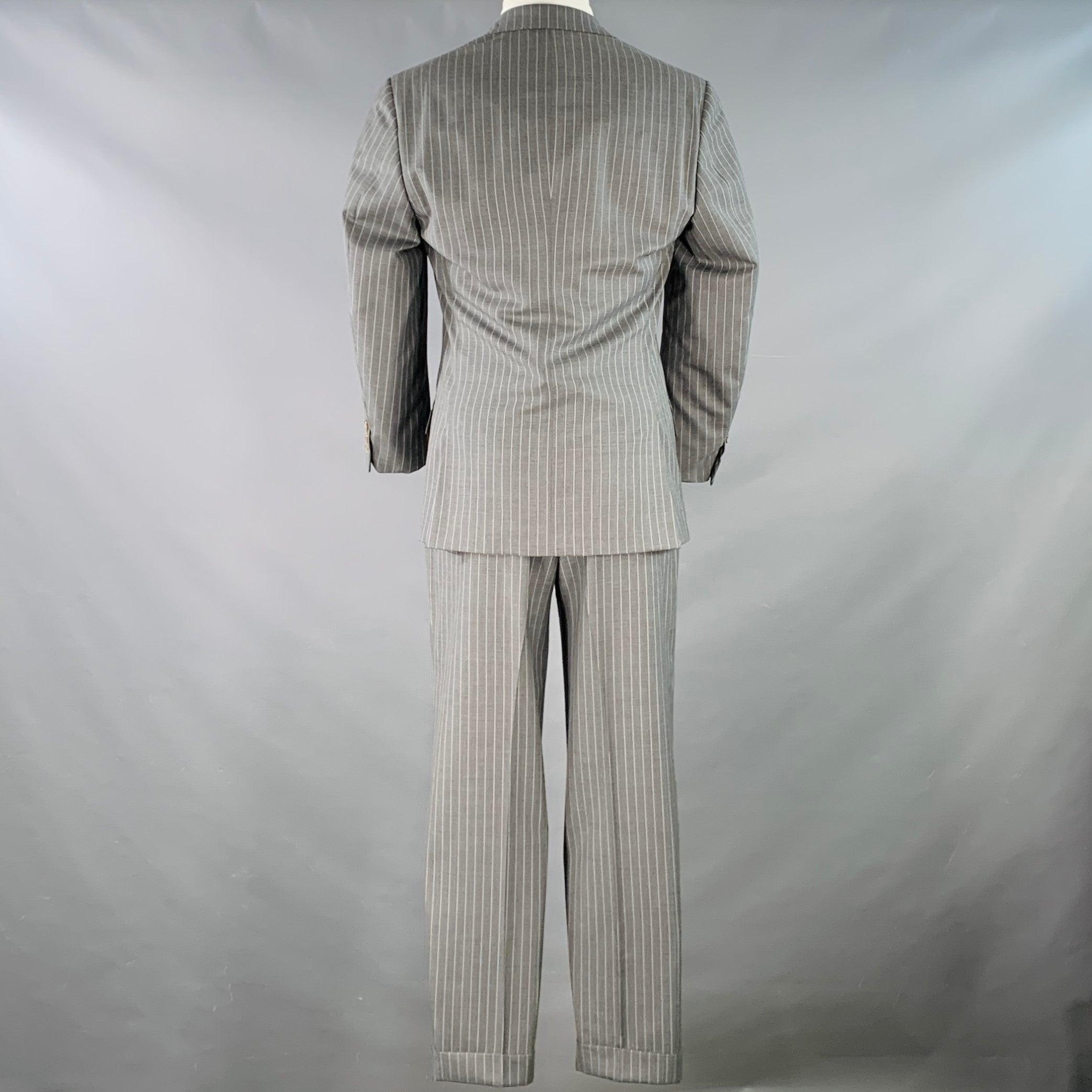 Gris RALPH LAUREN Taille 39 Regular Costume à revers échancré en laine grise à rayures en vente