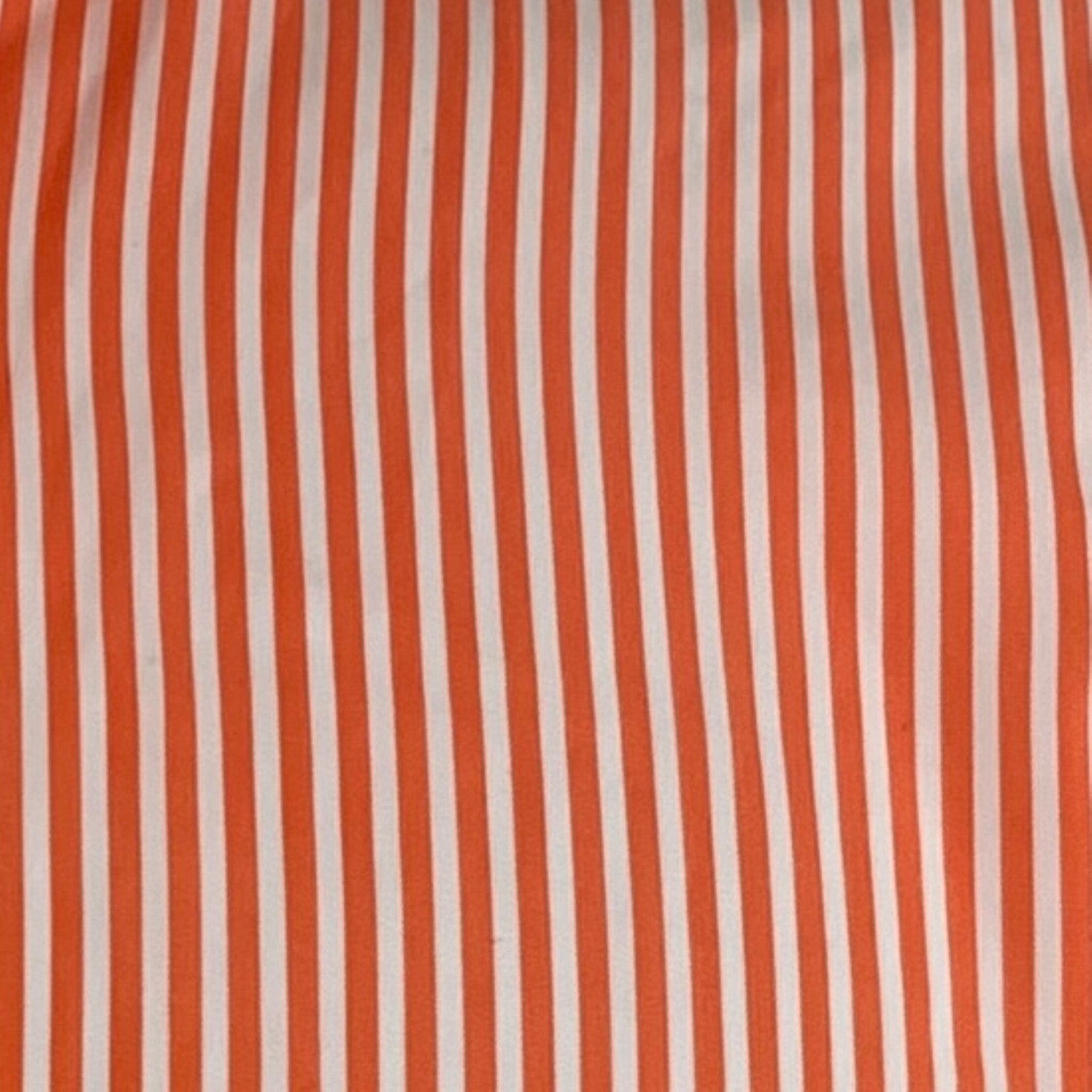 Langärmeliges Hemd mit Knopfleiste von RALPH LAUREN PURPLE LABEL aus 100% weißer Baumwolle, mit orangefarbenen Streifen, weißem Stehkragen und französischen Manschetten. Made in Italy Ausgezeichneter Pre-Owned Zustand. 

Markiert:   16