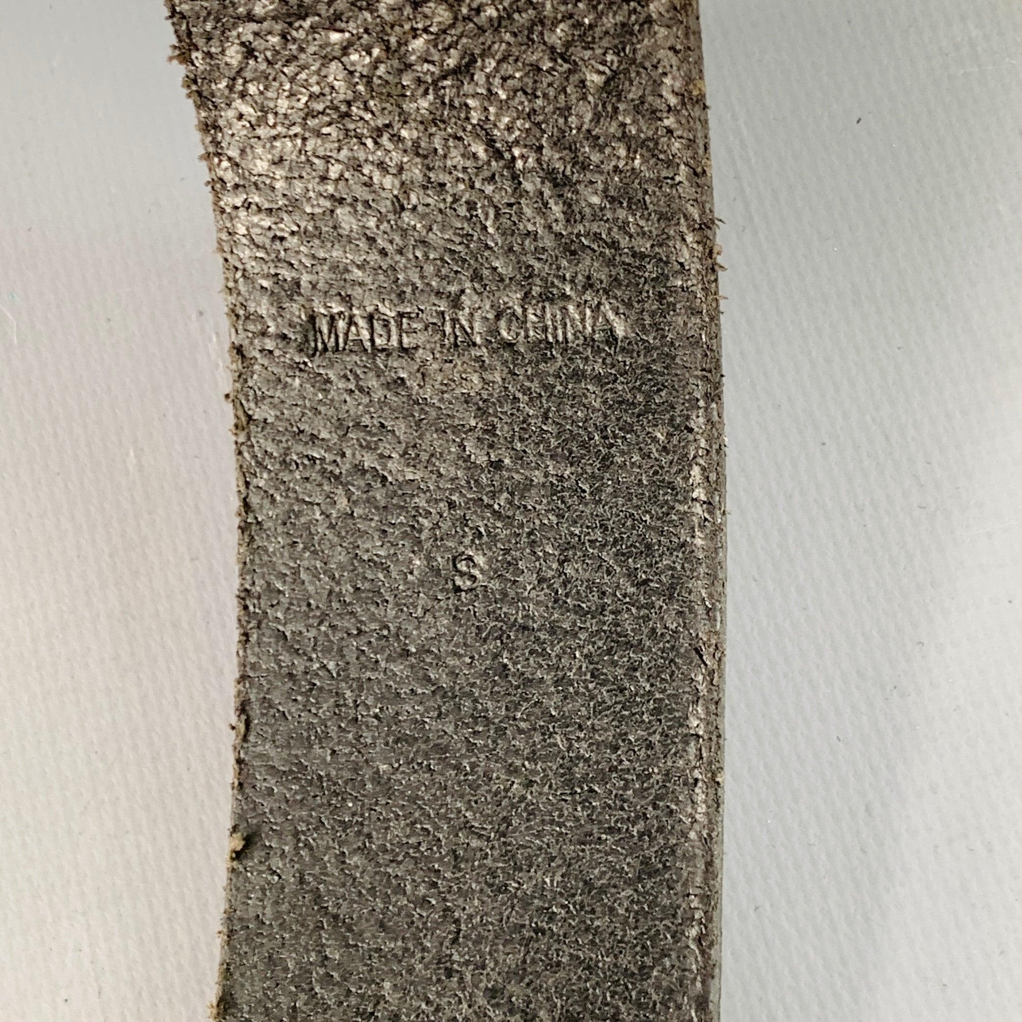 RALPH LAUREN Leder-Metallgürtel mit hoher Taille, Größe S, schwarz-silberne Kontrastnähte im Angebot 2