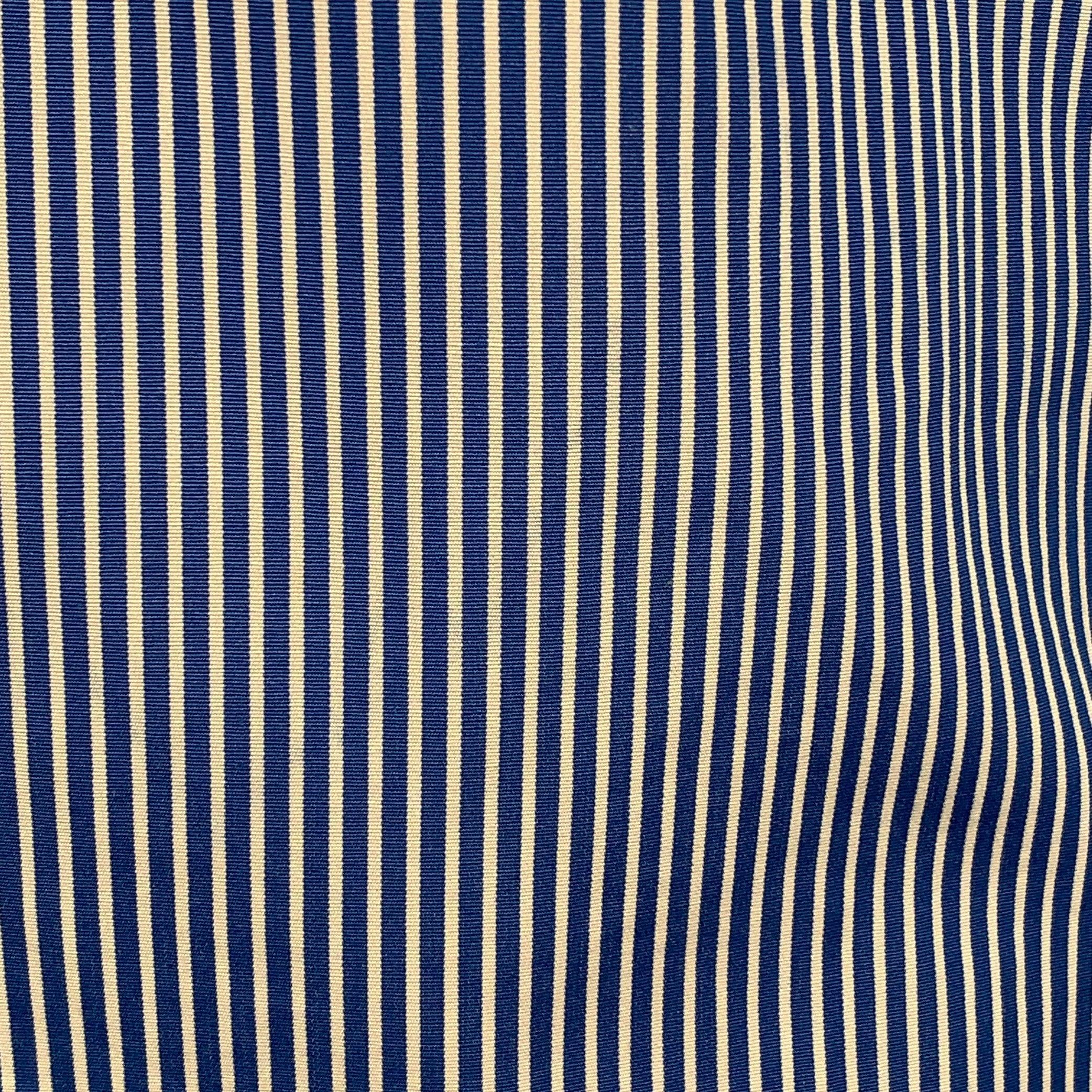 RALPH LAUREN BLACK LABEL long sleeve shirt
in a blue and white cotton woven fabric featuring a stripe pattern, spread collar, and button closure. Made in Italy.Excellent Pre-Owned Condition. 

Marked:   14.5 

Measurements: 
 
Shoulder: 16 inches