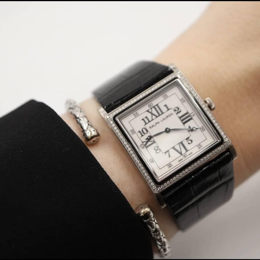 Slim Classique Diamant-Uhr von Ralph Lauren aus 18 Karat Weißgold mit Armband im Angebot 2