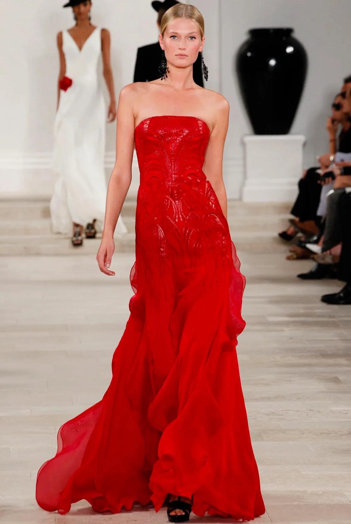 De las mujeres Ralph Lauren Primavera 2013 Vestido rojo con adornos de piel
