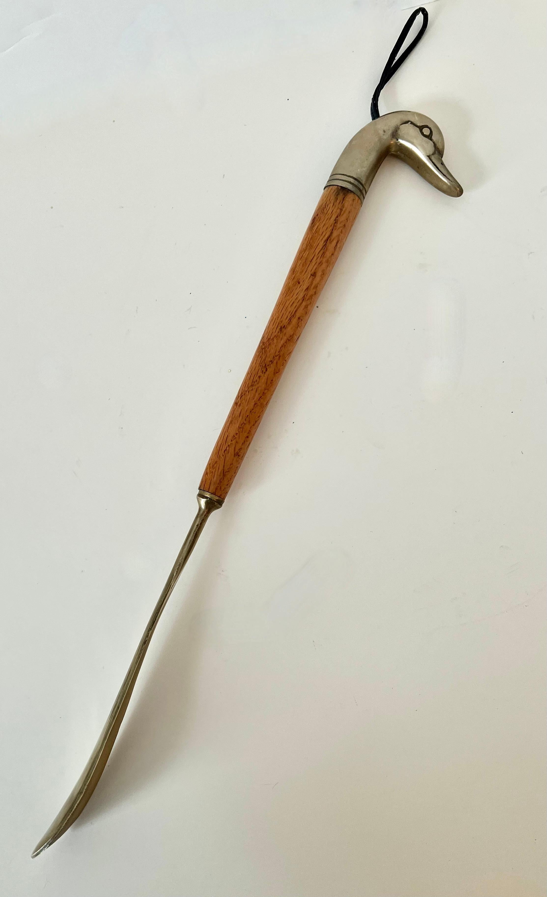 duck shoe horn