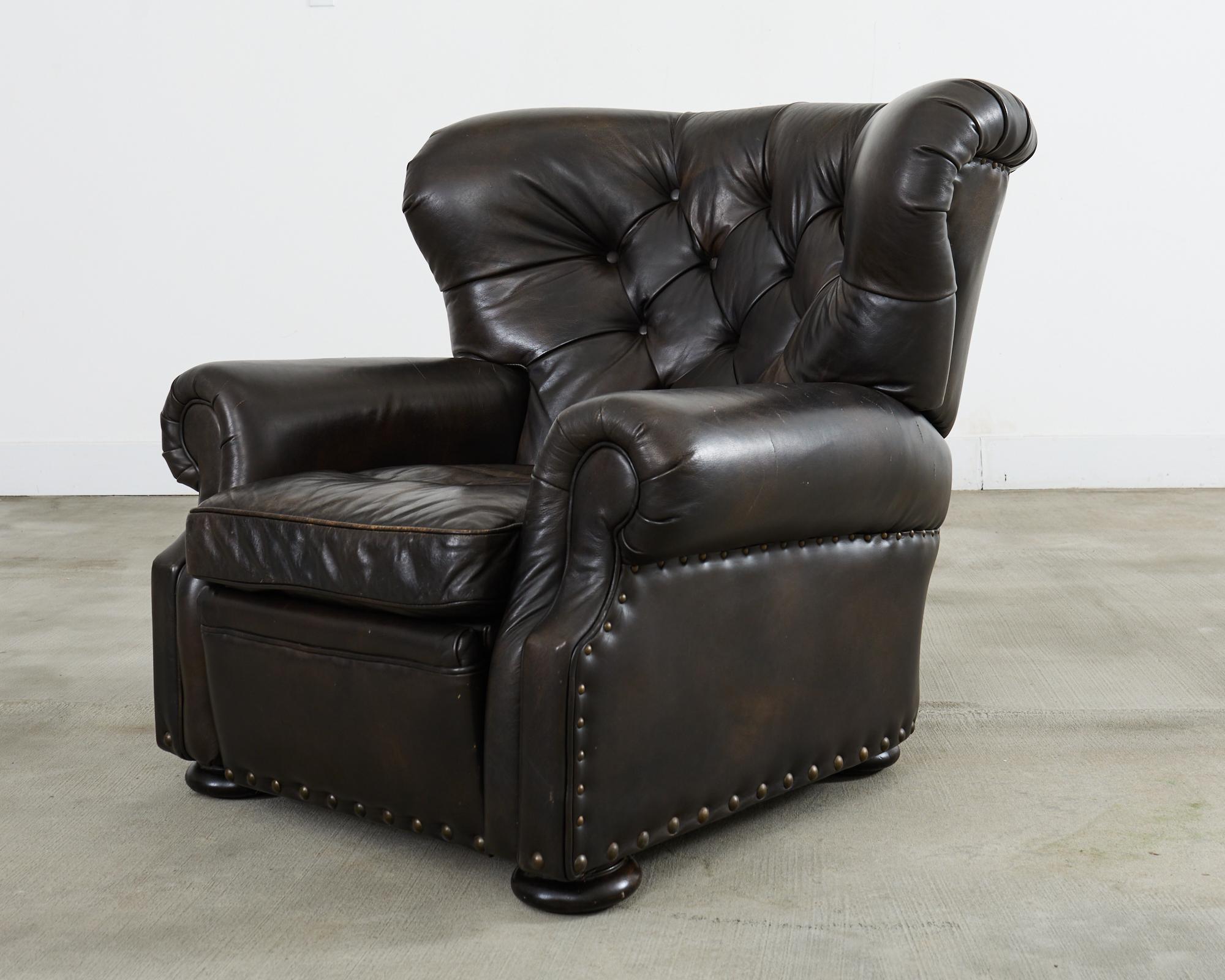 Ralph Lauren Style Zigarre Leder Wingback Writers Stuhl (Chesterfield) im Angebot
