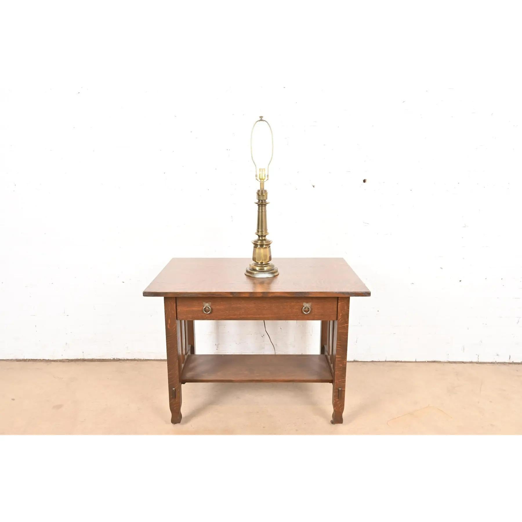 Lampe de table en laiton de style Ralph Lauren Mid-Century Hollywood Regency Large en vente 4