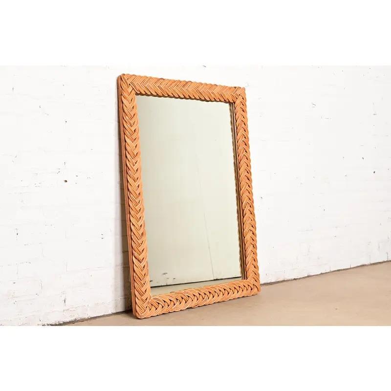 Americano Specchio da parete in rattan intrecciato in stile organico moderno di Ralph Lauren in vendita