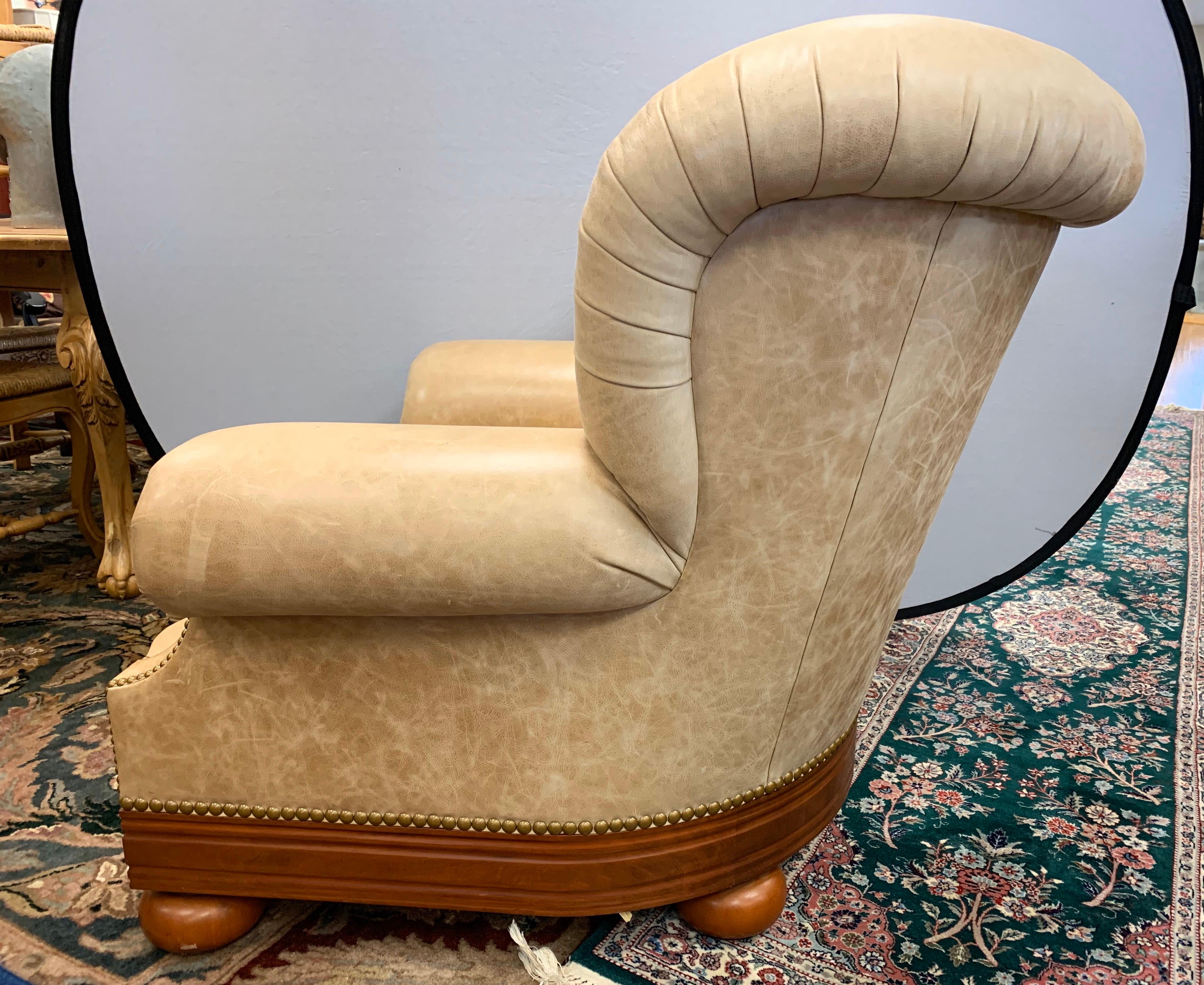 Ralph Lauren Tufted Beige Leather and Mahogany Writer's Club Chair and Ottoman In Good Condition In West Hartford, CT