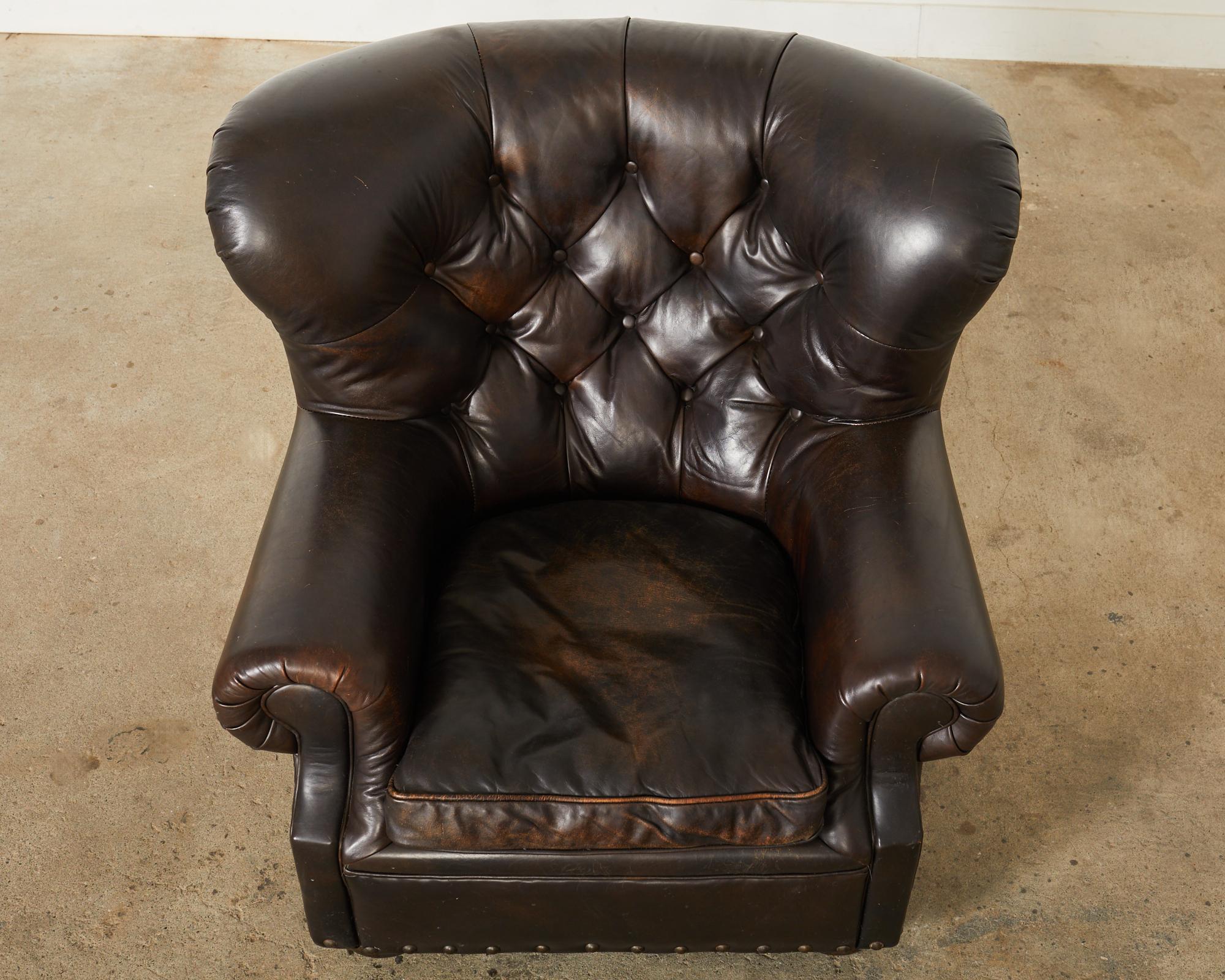 Chesterfield Chaise d'écrivain Wingback Ralph Lauren en cuir de cigare touffeté  en vente