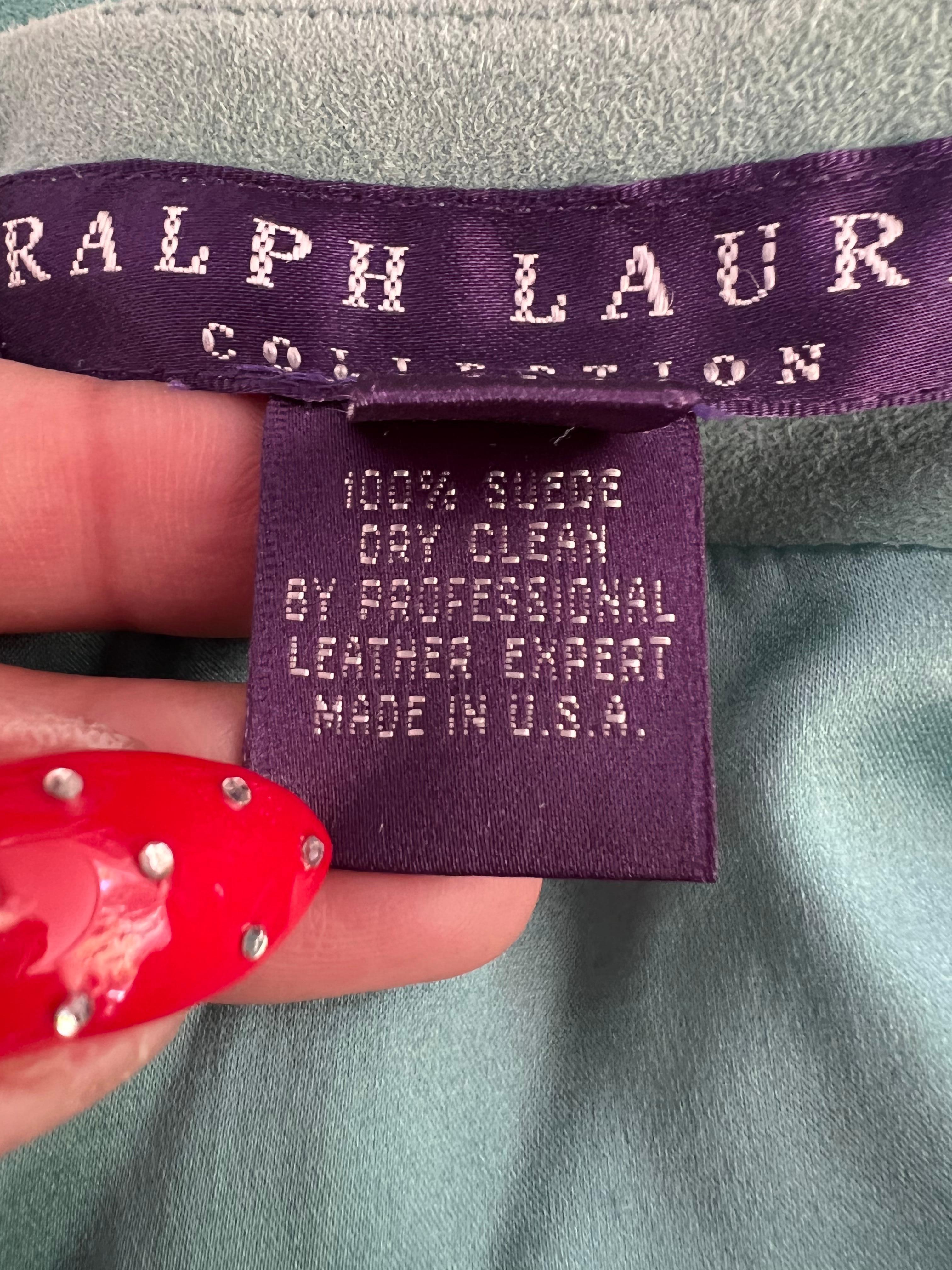 Ralph Lauren Turquoise Suede Capri Pants, Size 9 In Excellent Condition For Sale In Beverly Hills, CA