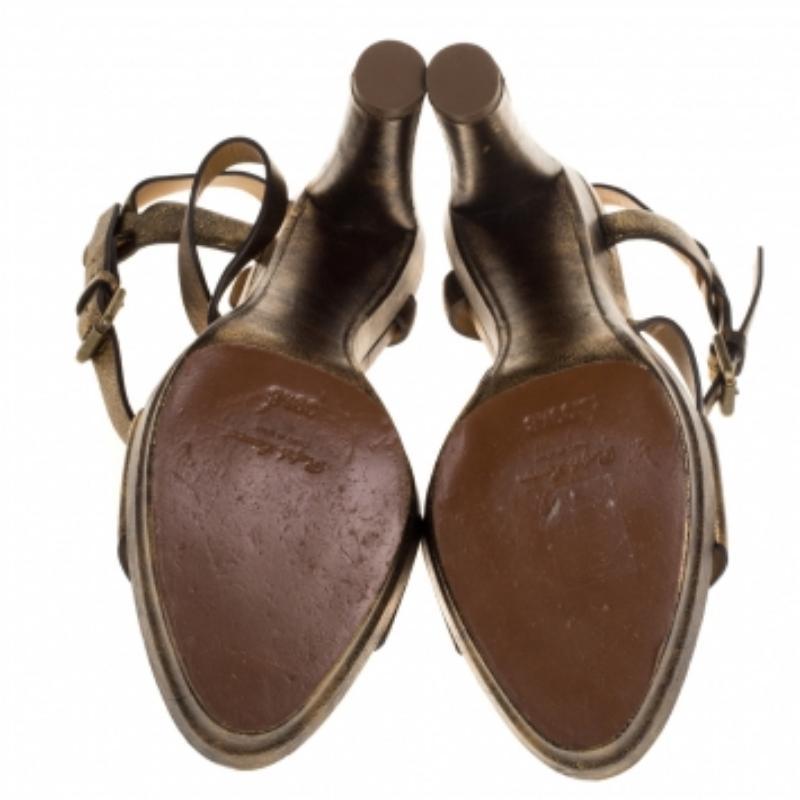 Ralph Lauren Sandali con cinturino alla caviglia con piattaforma Estrid in pelle bicolore misura 39,5 in vendita 2
