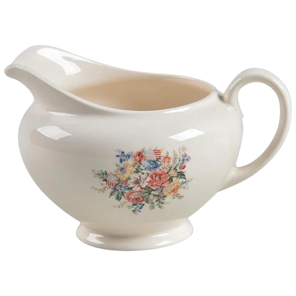 Dylans Grove Cremefarbener Wedgwood-Würfel von Ralph Lauren