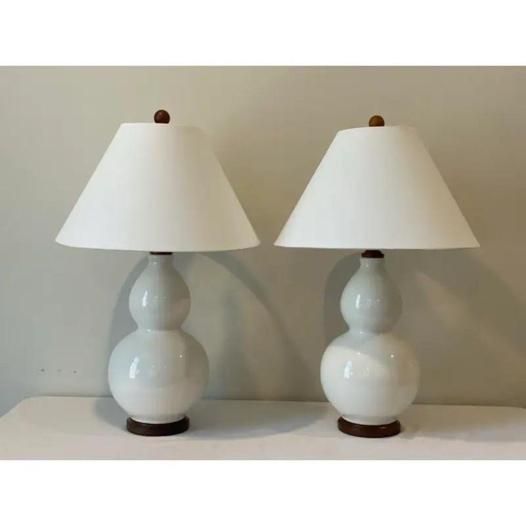 Ralph Lauren Weiß glasierte Keramik-Krakel-Doppelkürbis- Ingwerglas-Lampen aus Keramik - ein Paar 4