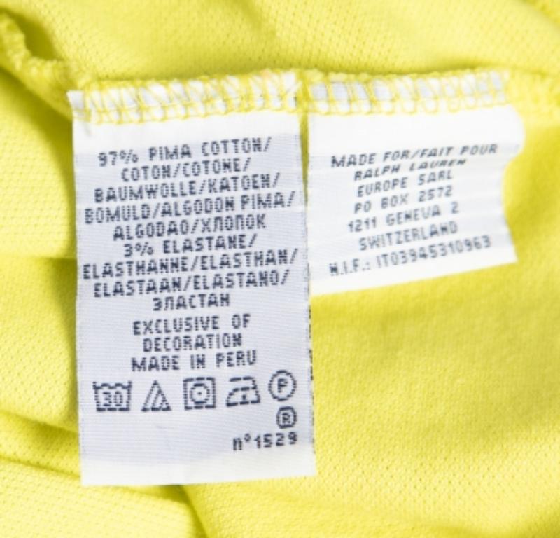 Ralph Lauren Gelbes Baumwollkissen-Polo-T-Shirt aus Skinny-Baumwoll XS im Zustand „Gut“ im Angebot in Dubai, Al Qouz 2