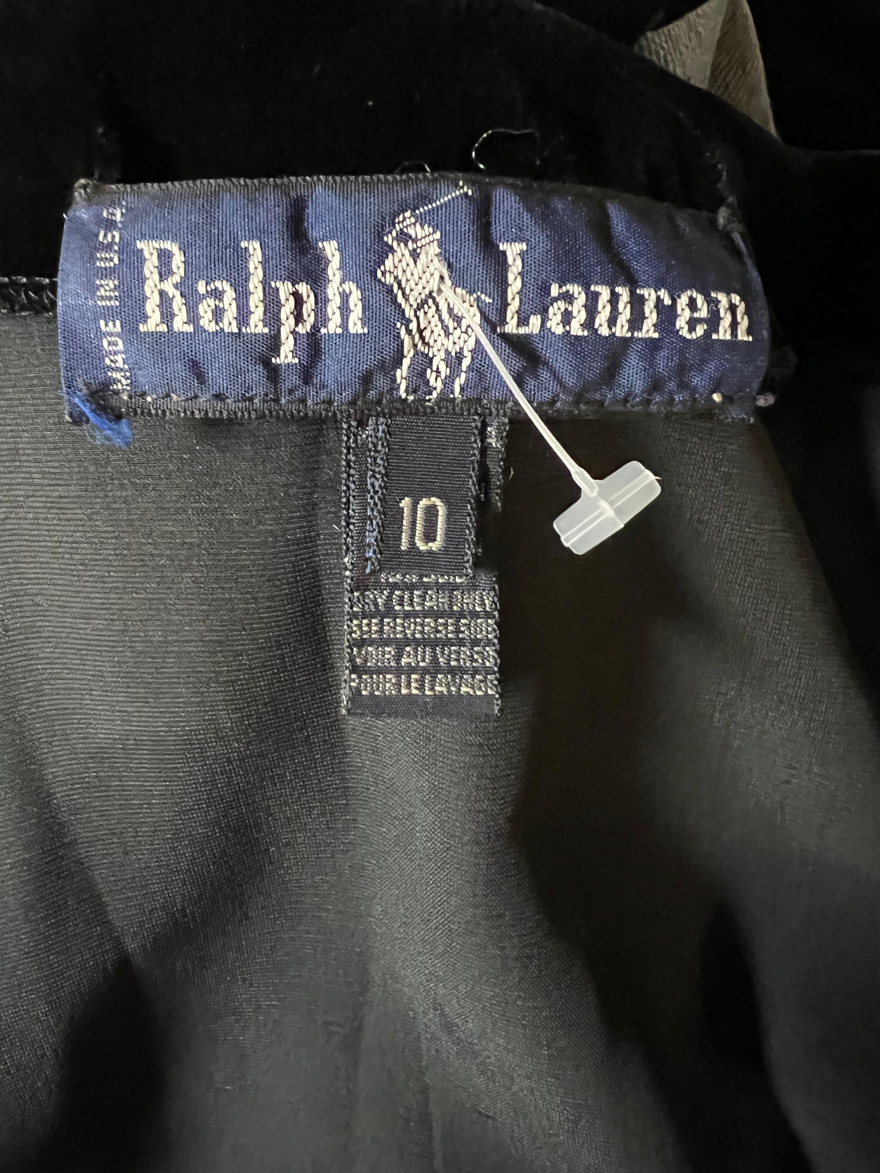 Ralph Laurent Black Velvet Top Blouse, Size 10 For Sale 2