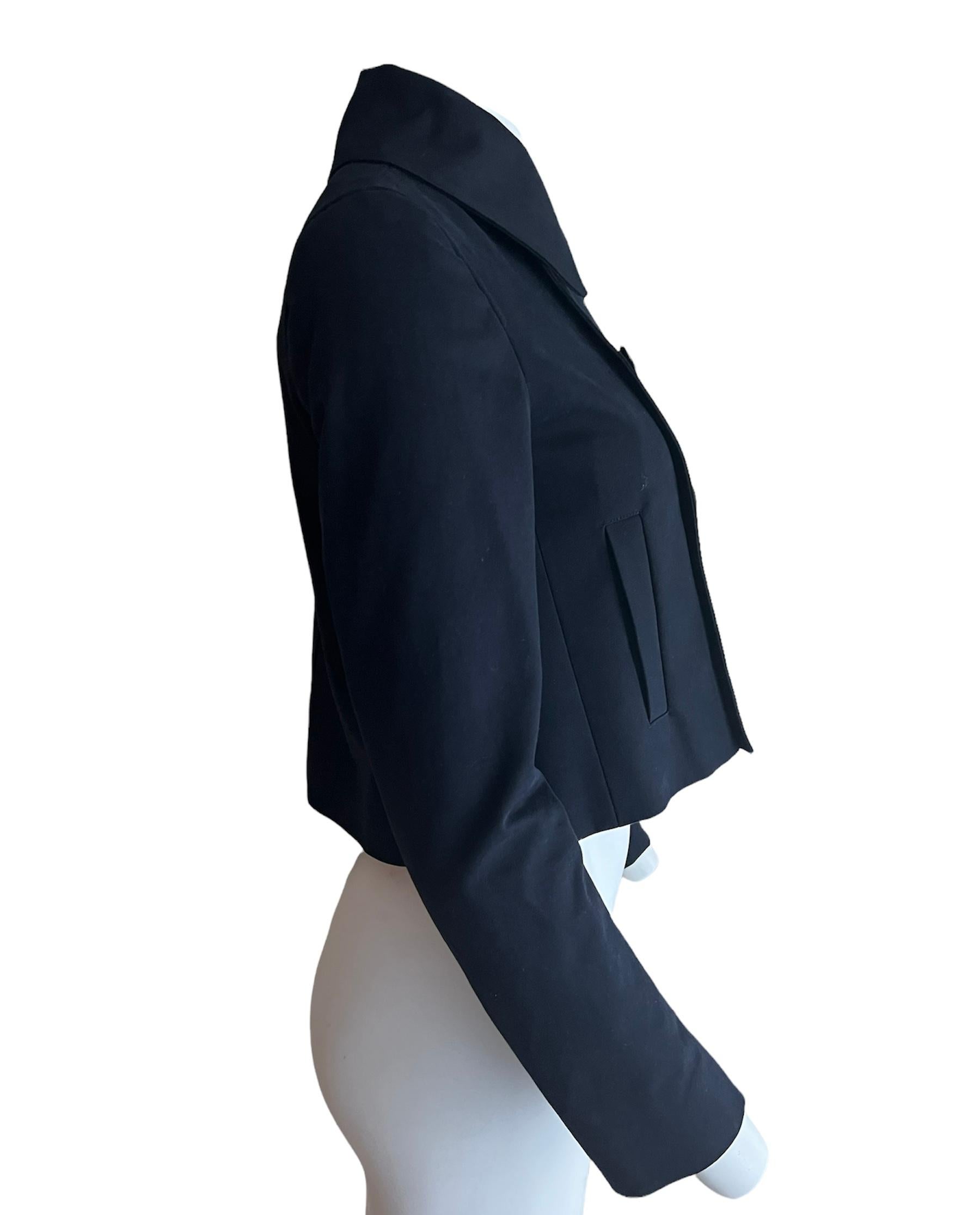 Ralph Laurent Navy Blazer Jacket, Size 4 In Excellent Condition For Sale In Beverly Hills, CA