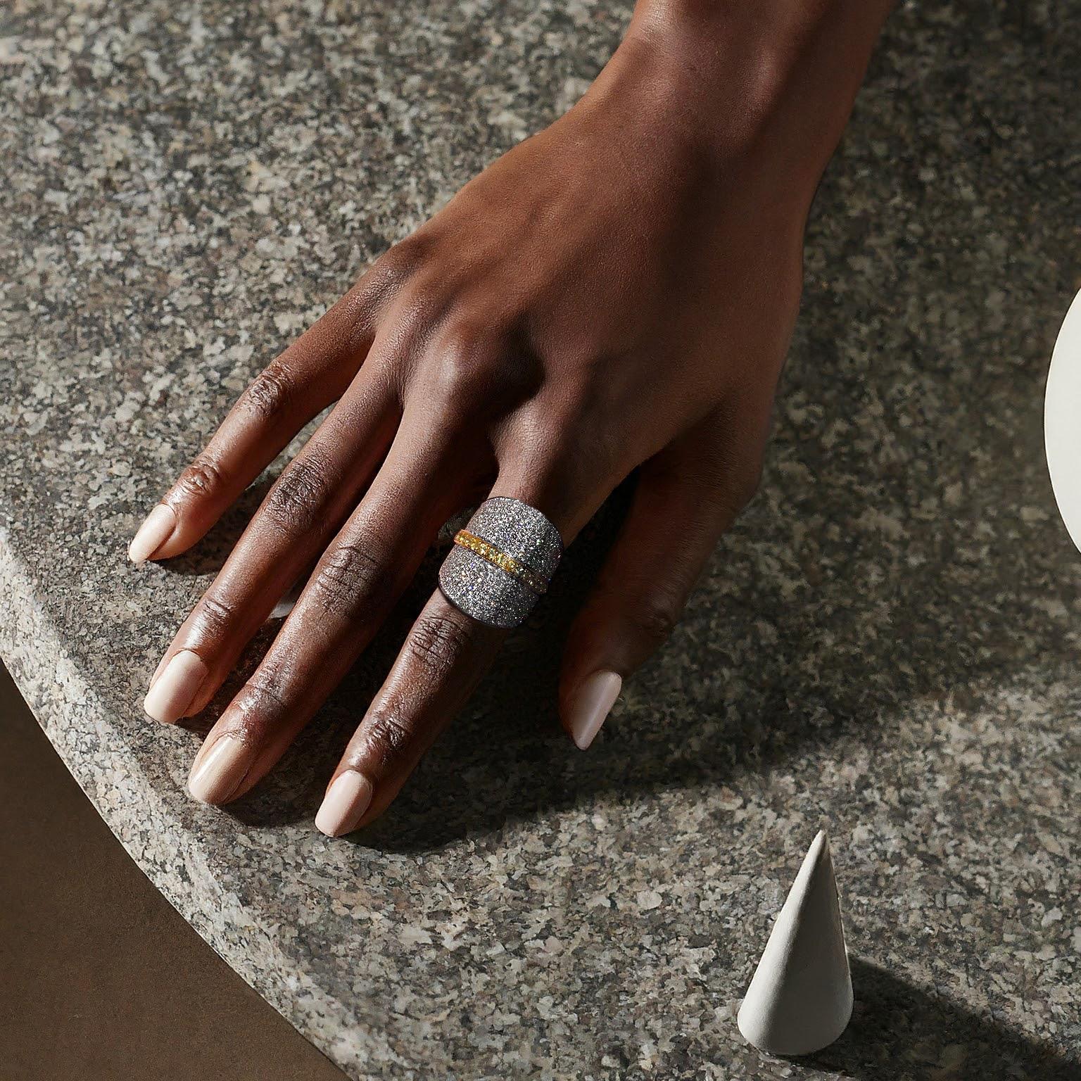 For Sale:  Ralph Masri '1919' Diamond Yellow Sapphire Cocktail Ring 2
