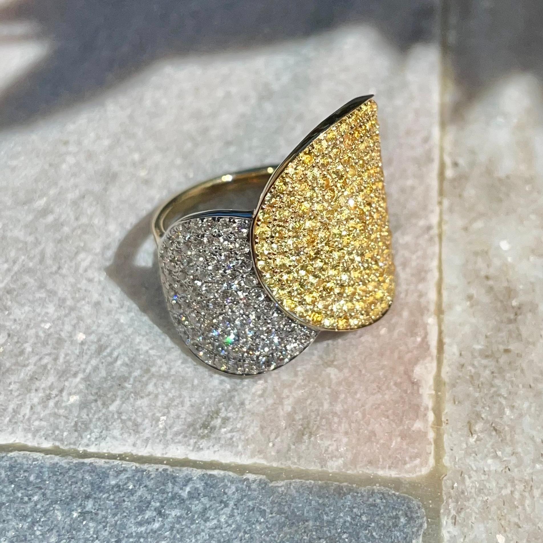 For Sale:  Ralph Masri 1919 Diamond Yellow Sapphire Ring 2