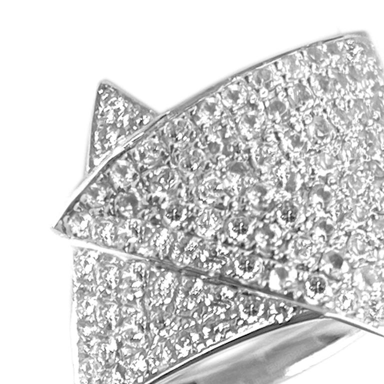 For Sale:  Ralph Masri 1919 Triangular Diamond Ring 4