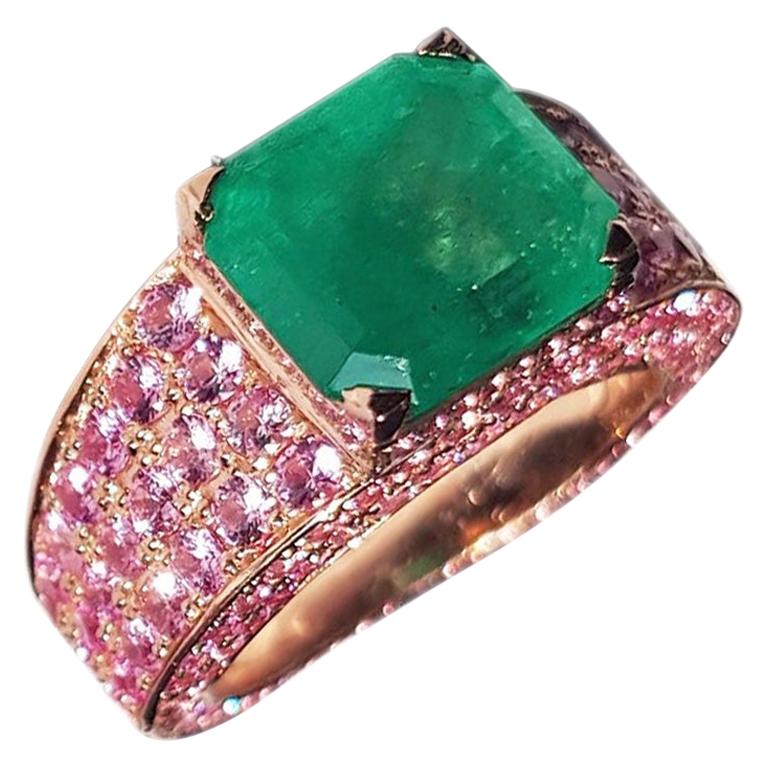 Ralph Masri 4.23ct Pink Sapphire Emerald Cocktail Ring For Sale