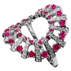 Ralph Masri Andromeda Diamant-Rubinring mit Rubin