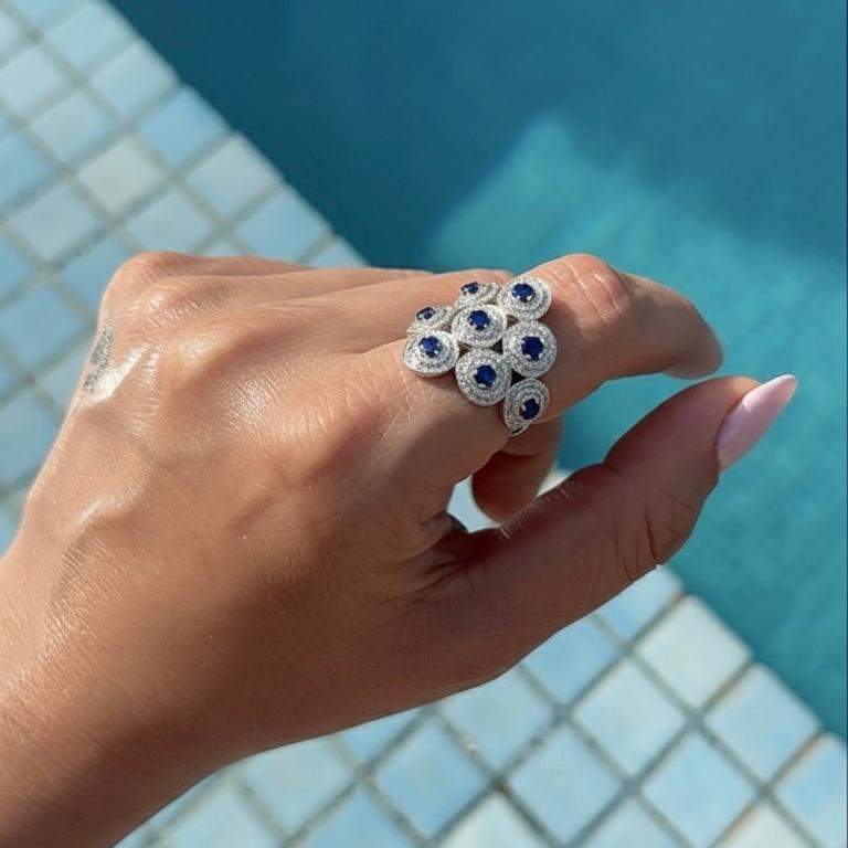 Im Angebot: Ralph Masri Andromeda Diamant-Saphir-Ring () 2