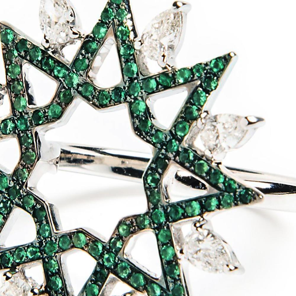 Pear Cut Ralph Masri Arabesque Deco Diamond and Emerald Ring For Sale