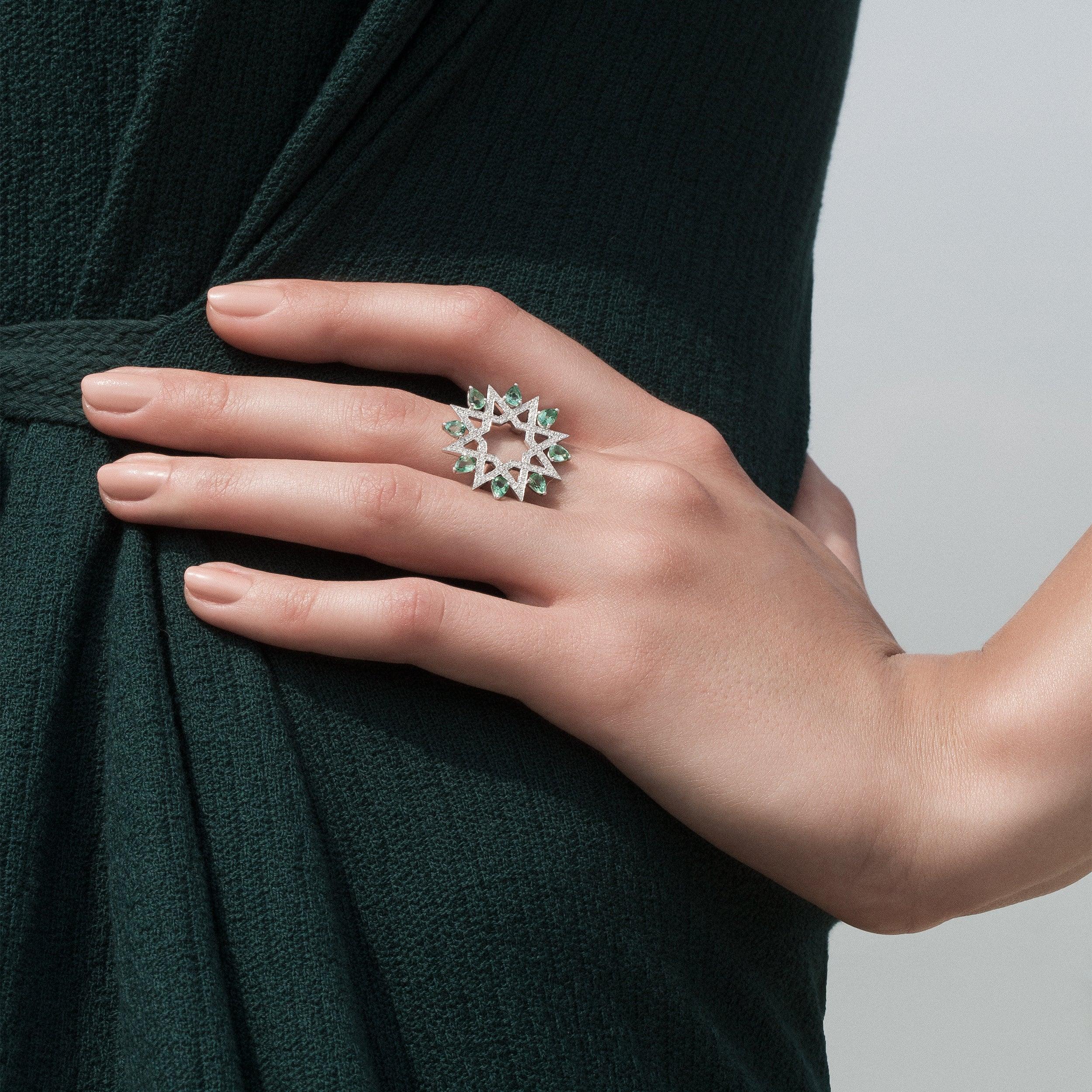 For Sale:  Ralph Masri Arabesque Deco Diamond Star Ring 2