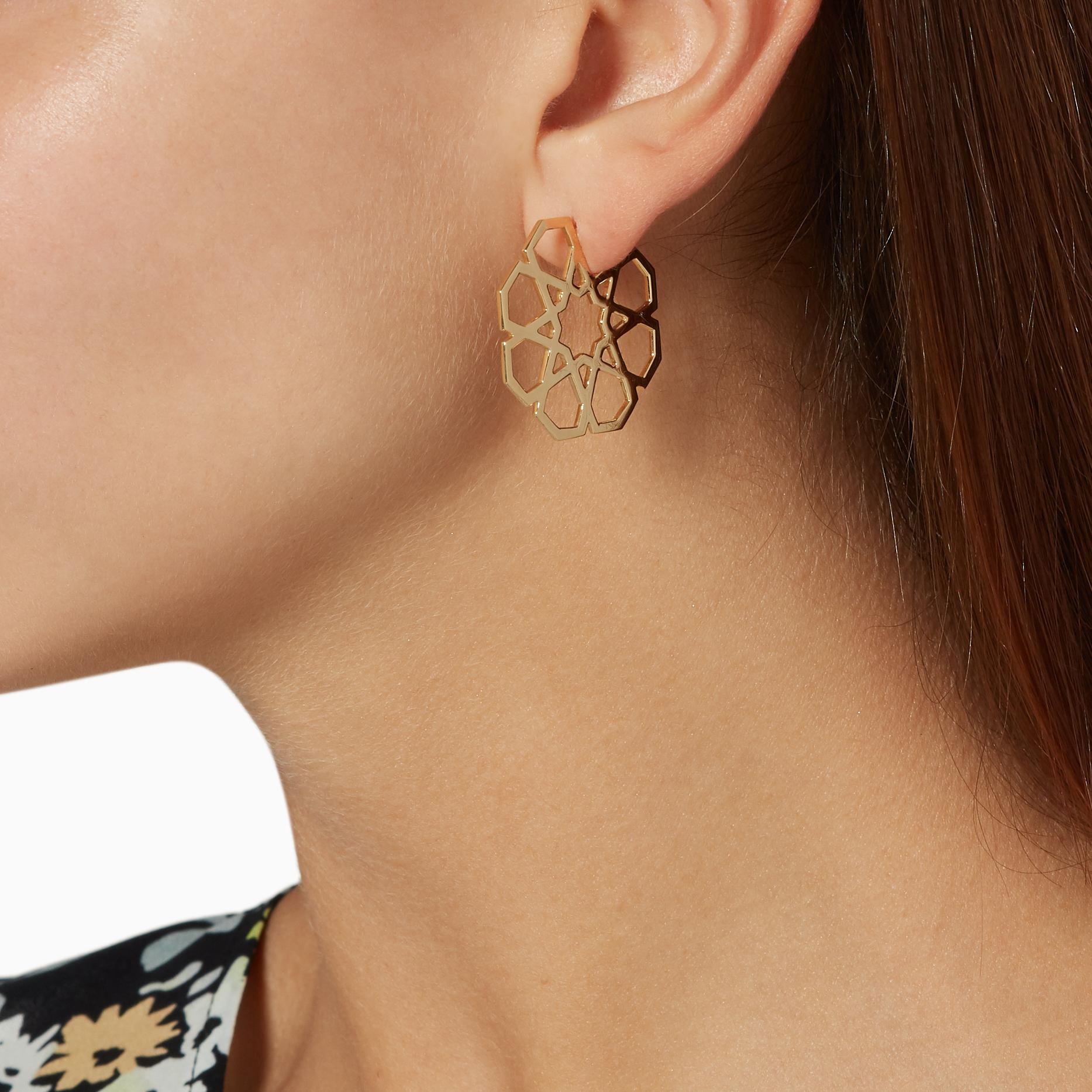 18kt yellow gold earrings from Ralph Masri's Arabesque Deco collection, inspired by Middle Eastern patterns and motifs infused with an Art Deco touch.

Available in yellow, rose or white gold.

Push backs for pierced earrings.
