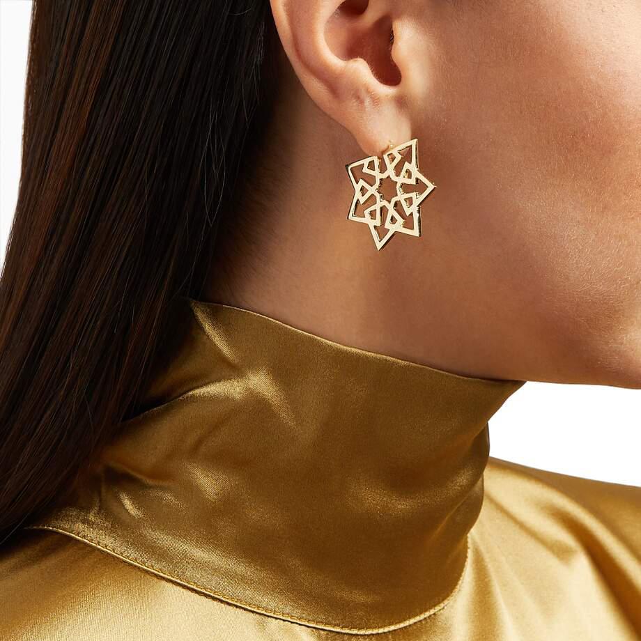18kt yellow gold earrings from Ralph Masri's Arabesque Deco collection, inspired by Middle Eastern patterns and motifs infused with an Art Deco touch. 

Can be made in yellow, rose or white gold.

For pierced ears.