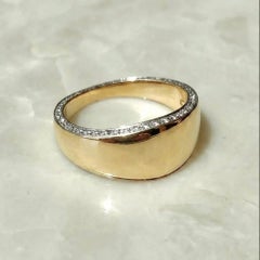 Ralph Masri Modernist 18kt Yellow Gold Diamond Signet Ring