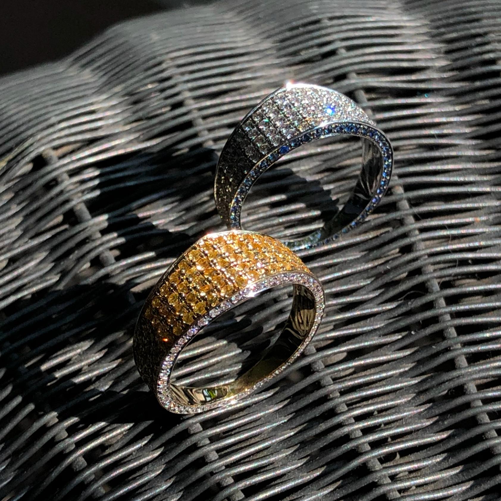 For Sale:  Ralph Masri Modernist Yellow Sapphire and Diamond Signet Ring 6