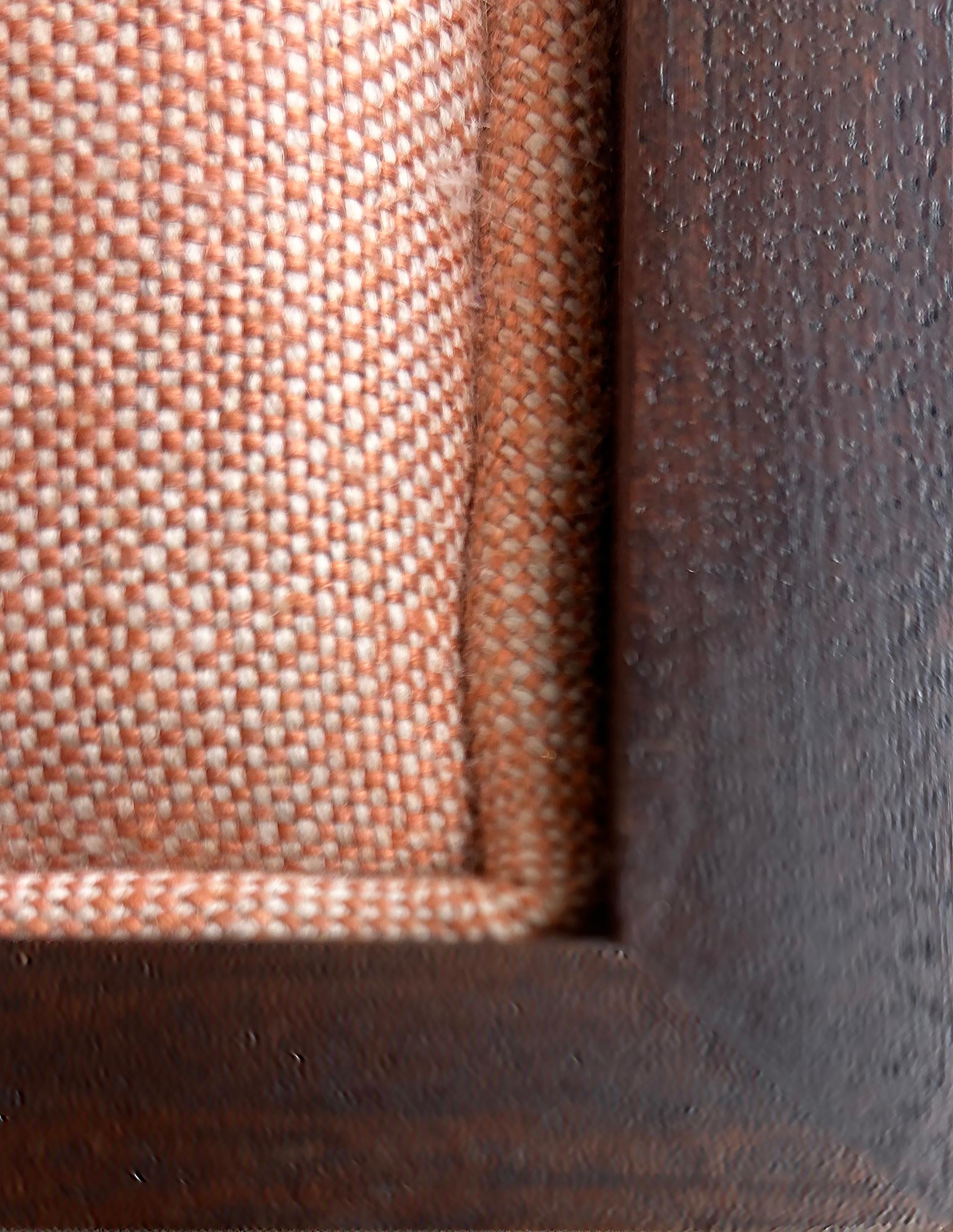 Ralph Pucci Chris Lehrecke Sofá de caoba sin brazos con cojines sueltos en venta 2