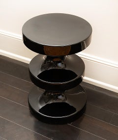 Ralph Pucci International India Mahdavi Tabouret d'évêque, table d'appoint en noir