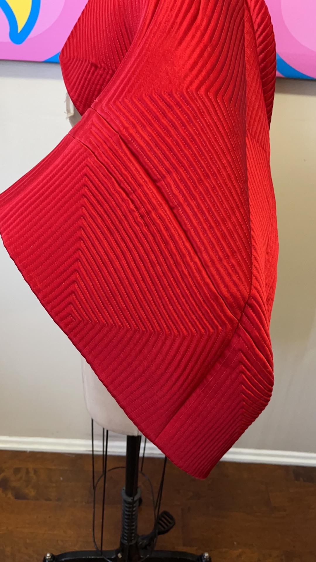 Ralph Rucci Chado Bolero-Jacke aus roter Seide für die Startbahn 5