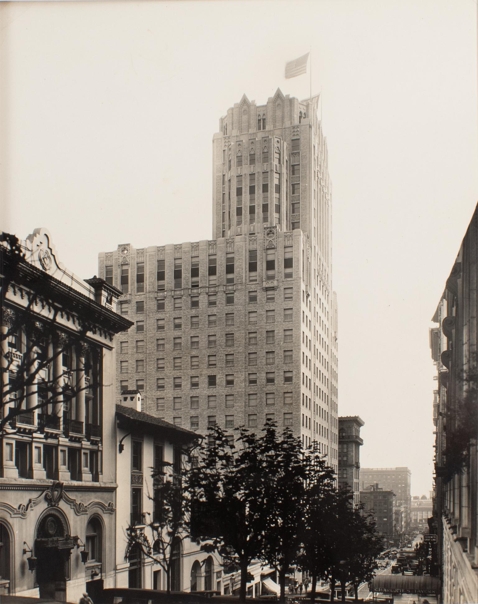 An original silver gelatin black and white photograph by Ralph Young Studios, San Francisco. View of the Sir Francis Drake Hotel building in 1930.
Features:
Original silver gelatin print photography unframed.
Commercial photography.
Photographer: