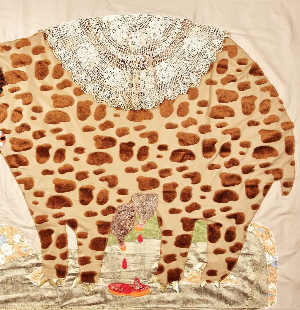 Depredador - Siglo XXI, Animal, Tapiz, Técnica mixta, Textil, Contemporáneo en venta 1