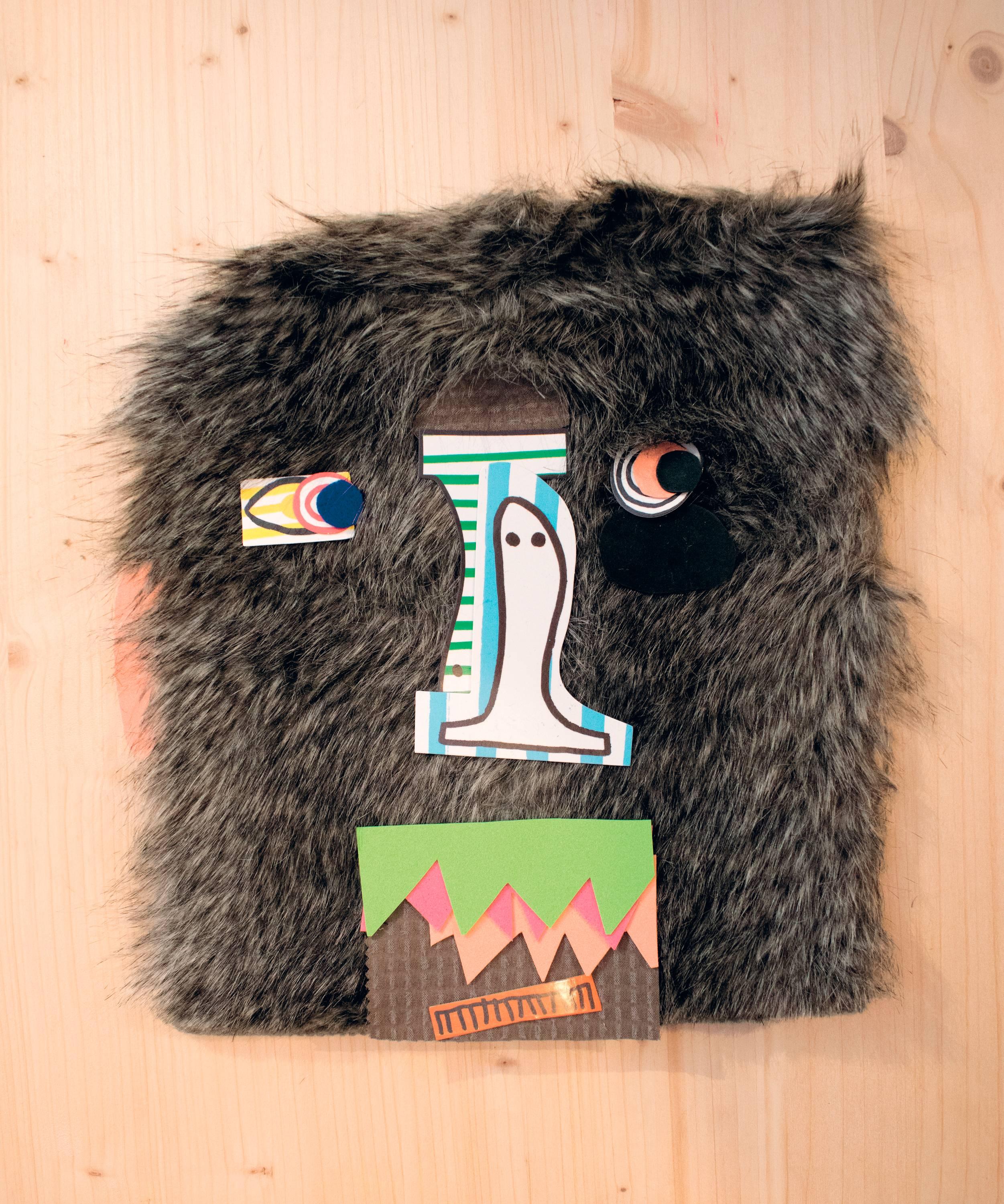 WOLF (Ulf) - Wood, Synthetic Fur, Cardboard, Green - Mixed Media Art by Raluca Arnăutu