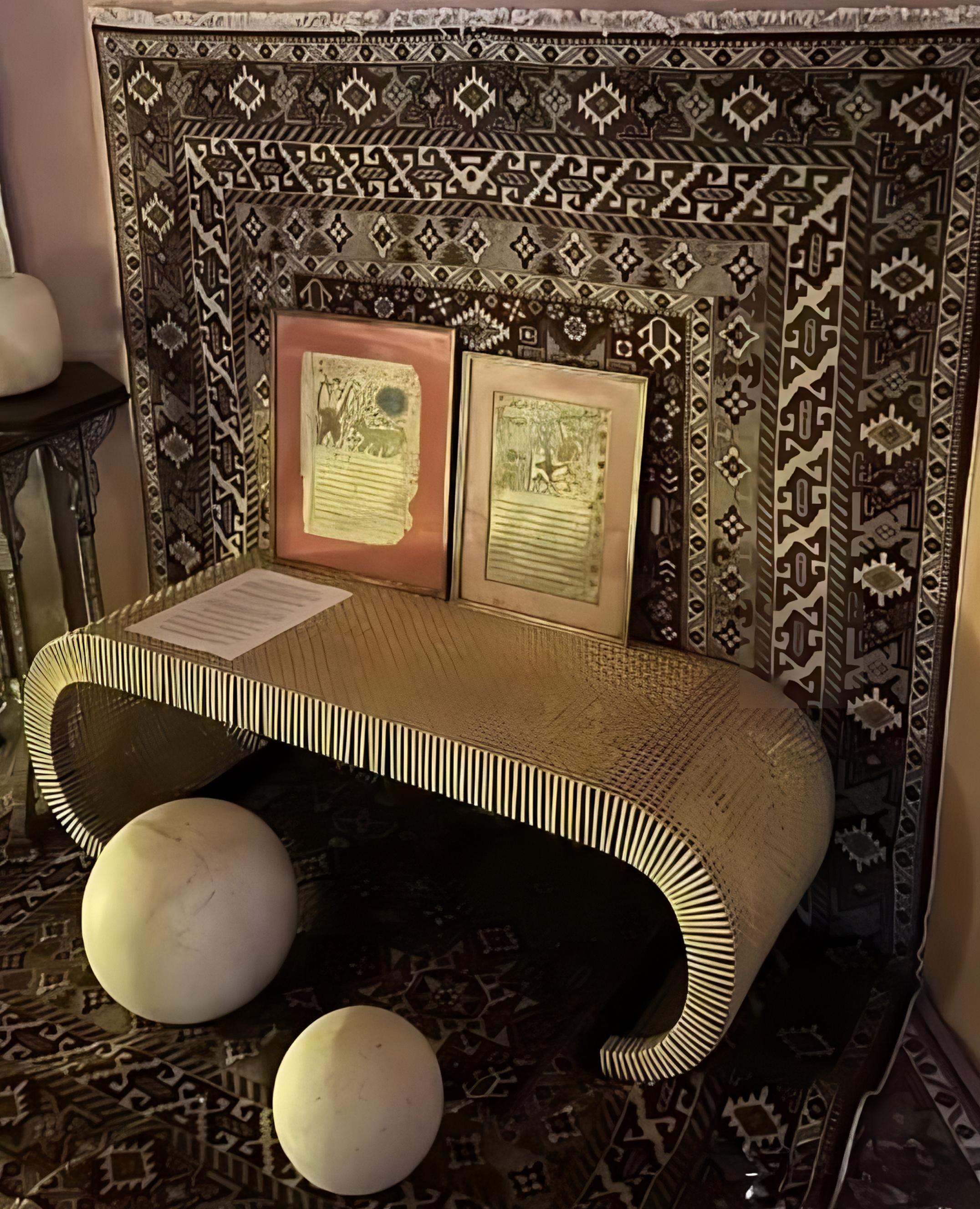 RAM Bench In New Condition For Sale In Cairo, EG
