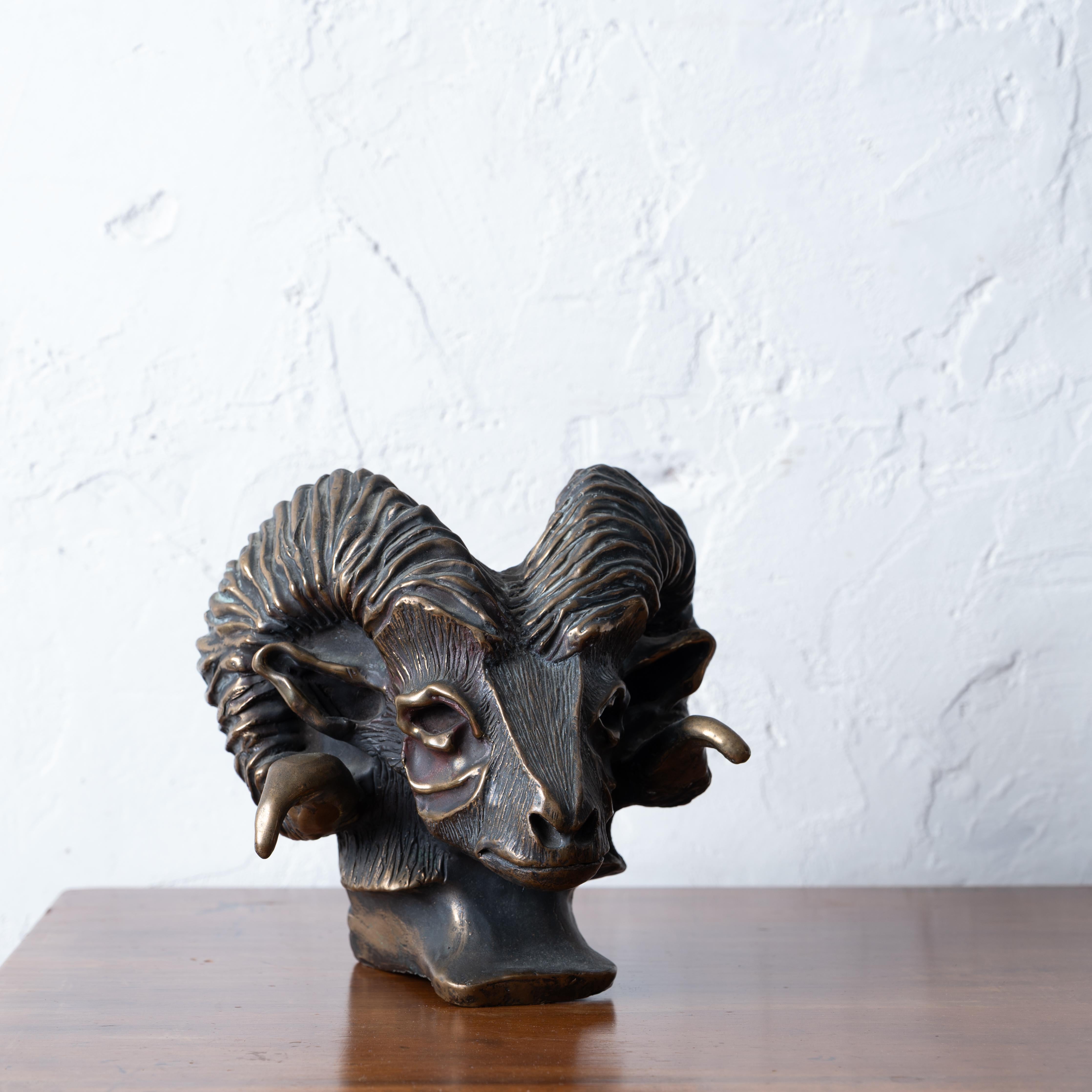 Widderkopf Bronze (20. Jahrhundert) im Angebot
