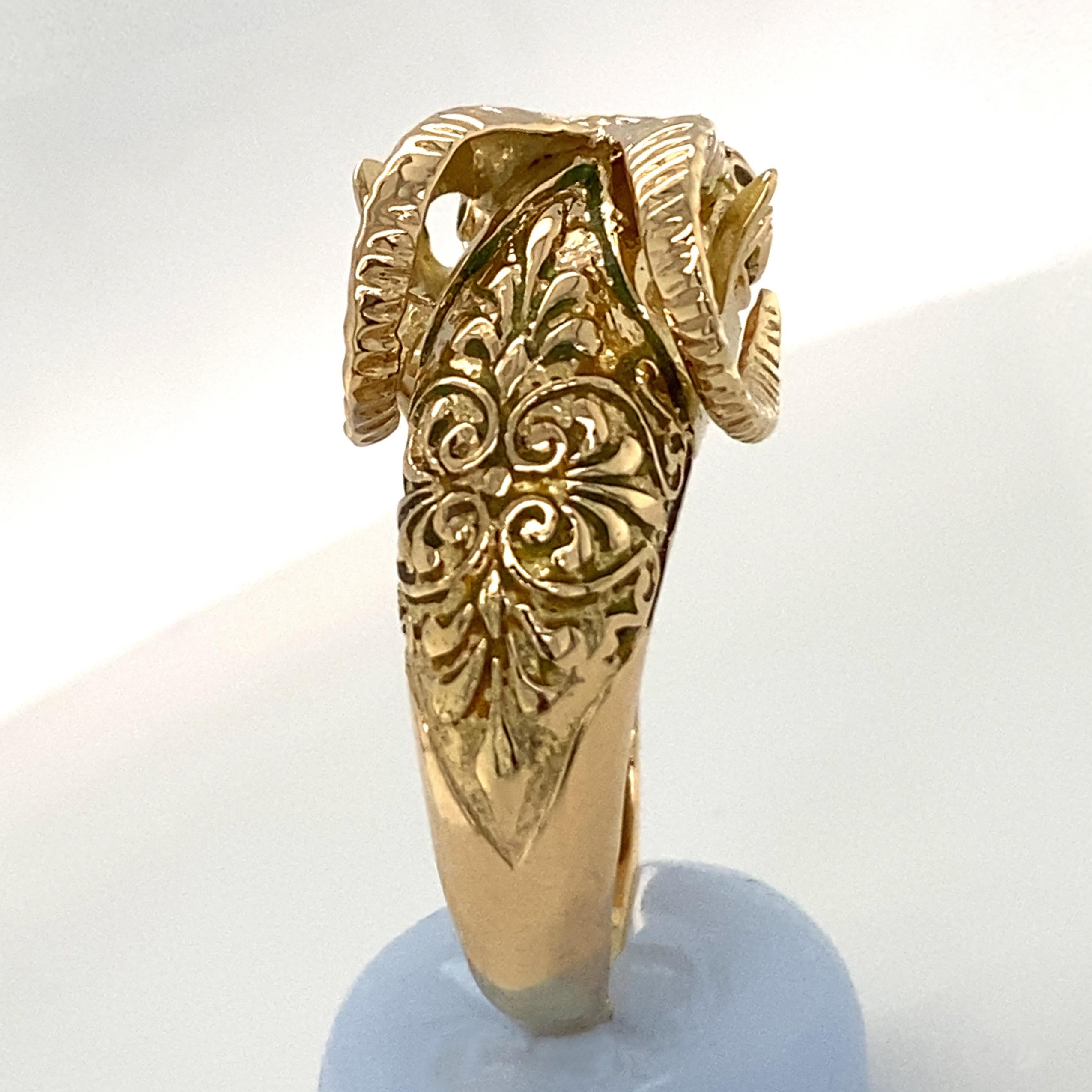 Ram or Aries Figural Bypass Ring in 18 Karat Yellow Gold 6
