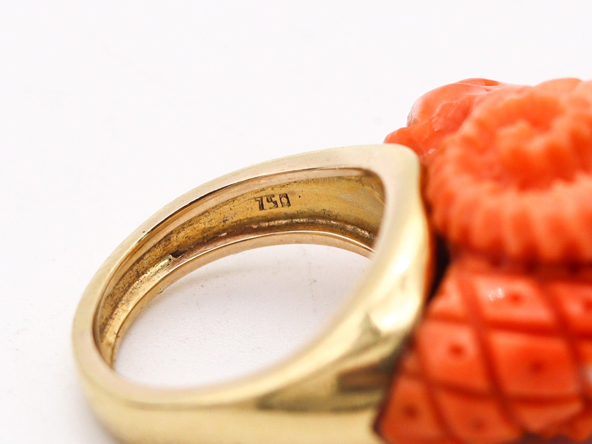 Uncut RAM RING 1970 Zodiacal Italian Sardinian Carved Coral Ram Ring In 18Kt Gold For Sale