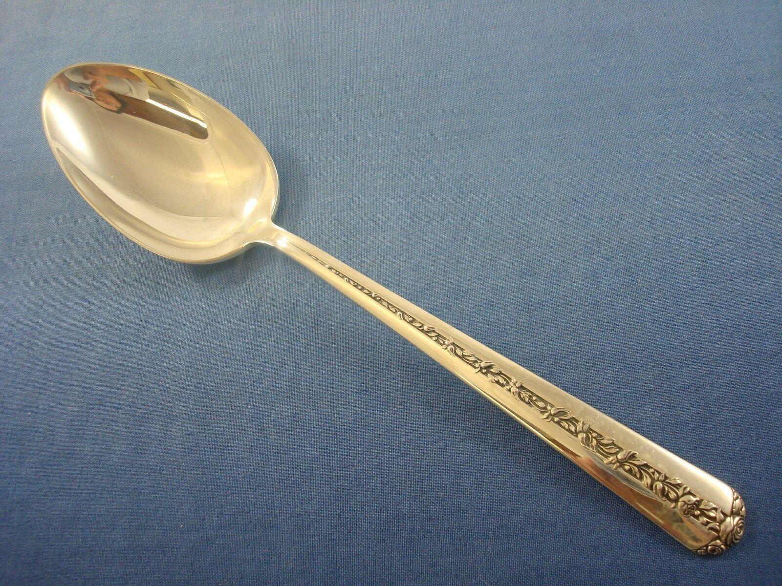 Rambler Rose by Towle Sterling Silver Flatware Set for 12 Service 65 Pieces For Sale 3