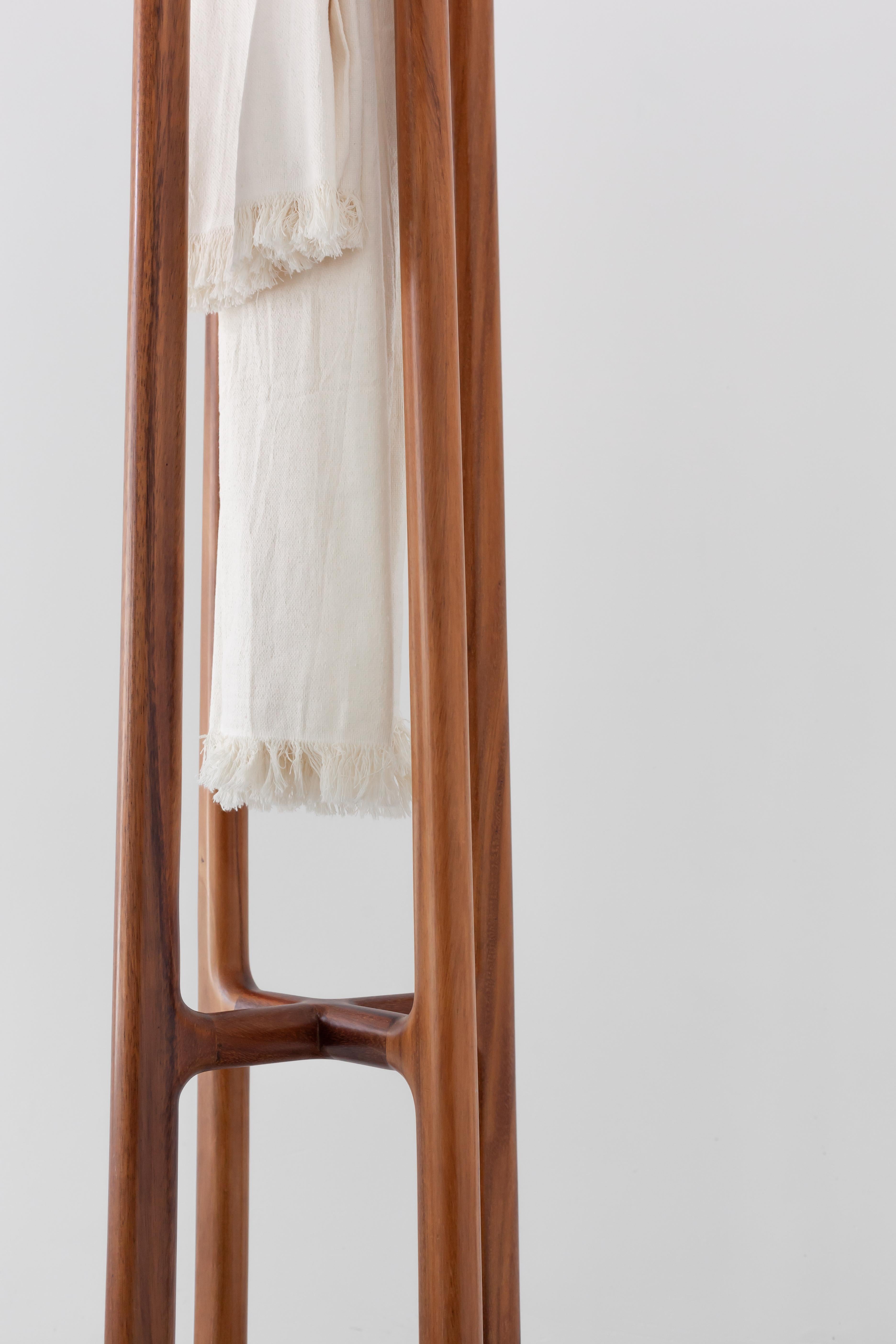 Desierto 170, Tropical Hardwood Coat Stand, Contemporary Mexican Design In New Condition For Sale In Mexico City, MX