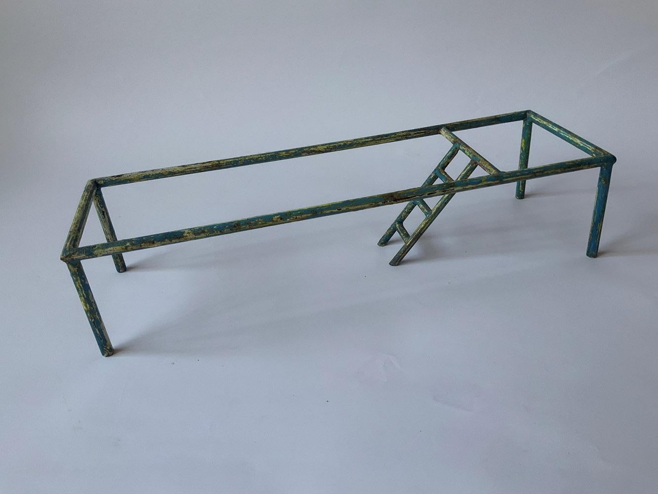 PISCINA GRANDE de Ramon Enrich - Escultura minimalista de hierro, piscina, única, natación en venta 3