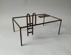 P-SQUARE von Ramon Enrich – minimalistische Eisenskulptur, Pool, einzigartiges Werk