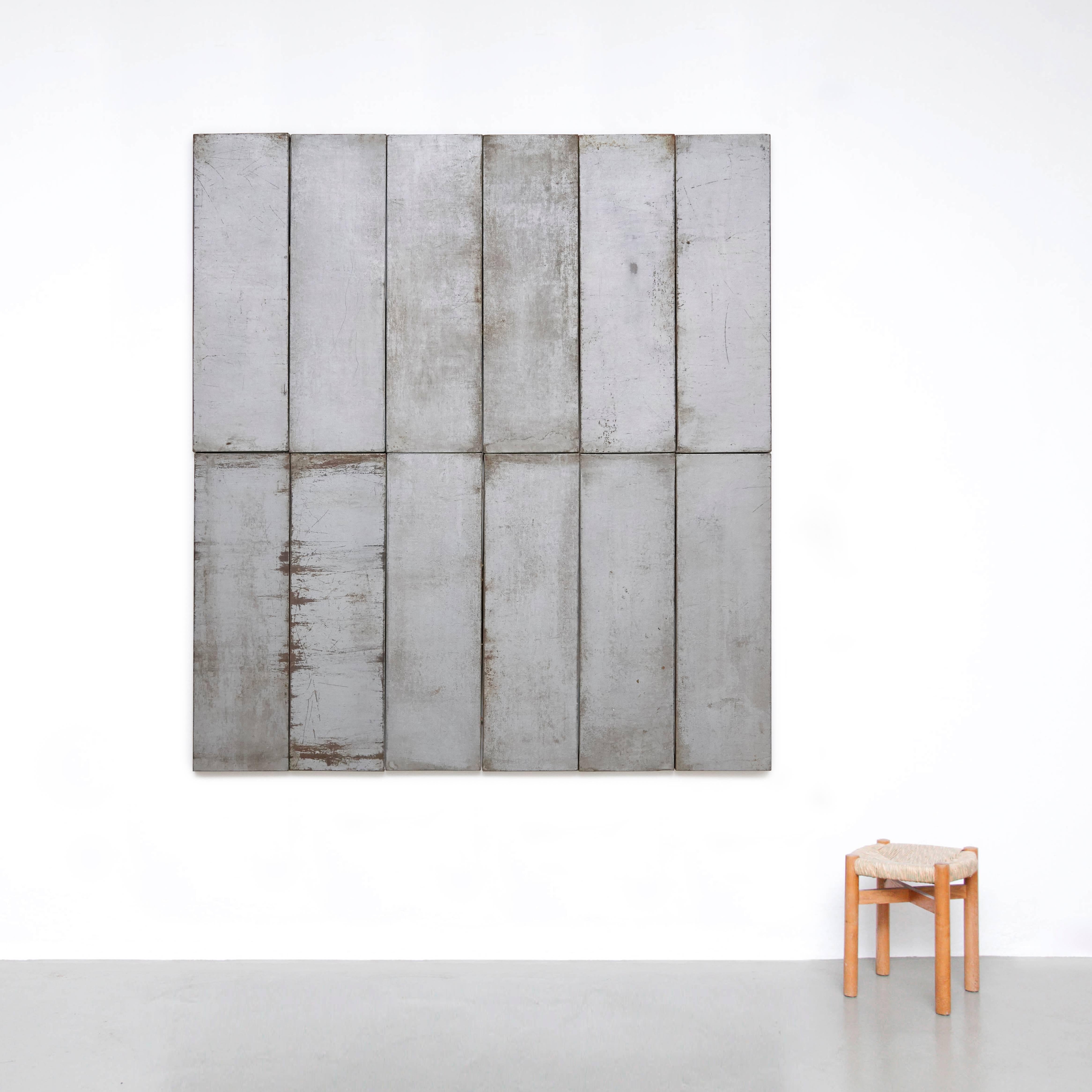 Ramon Horts, minimalism large artwork.

Structures of metal compositions made in Barcelona, circa 2016. For a solo Exhibition.
Signed by himself in engraving punch.

Scraped metal, rusted and varnished.

In original conditions.